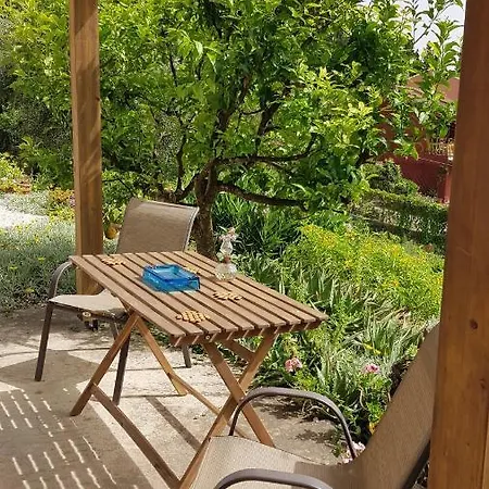 Apartment Spiti Melianou Agios Georgios Pagon