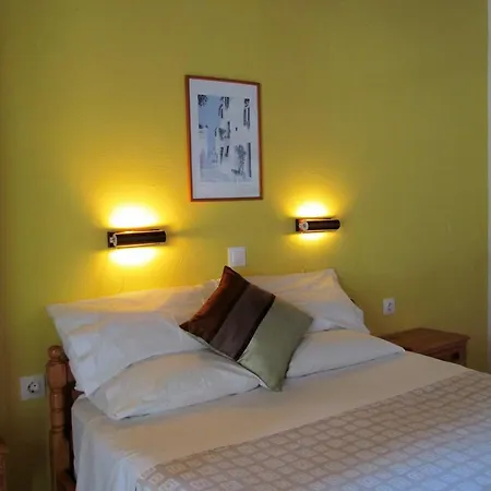 Spiti Melianou * Agios Georgios Pagon